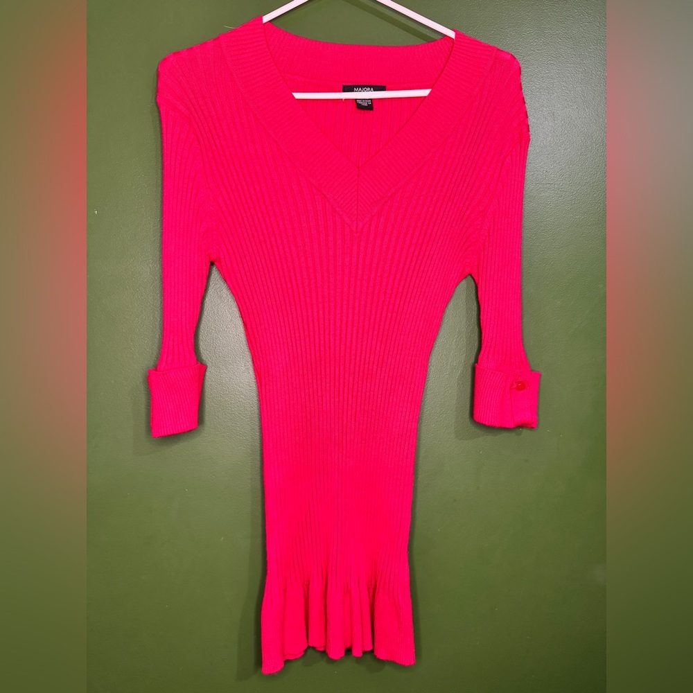 MAJORA Neon Pink Ribbed V-Neck Long Sleeve Bodycon Shirt
